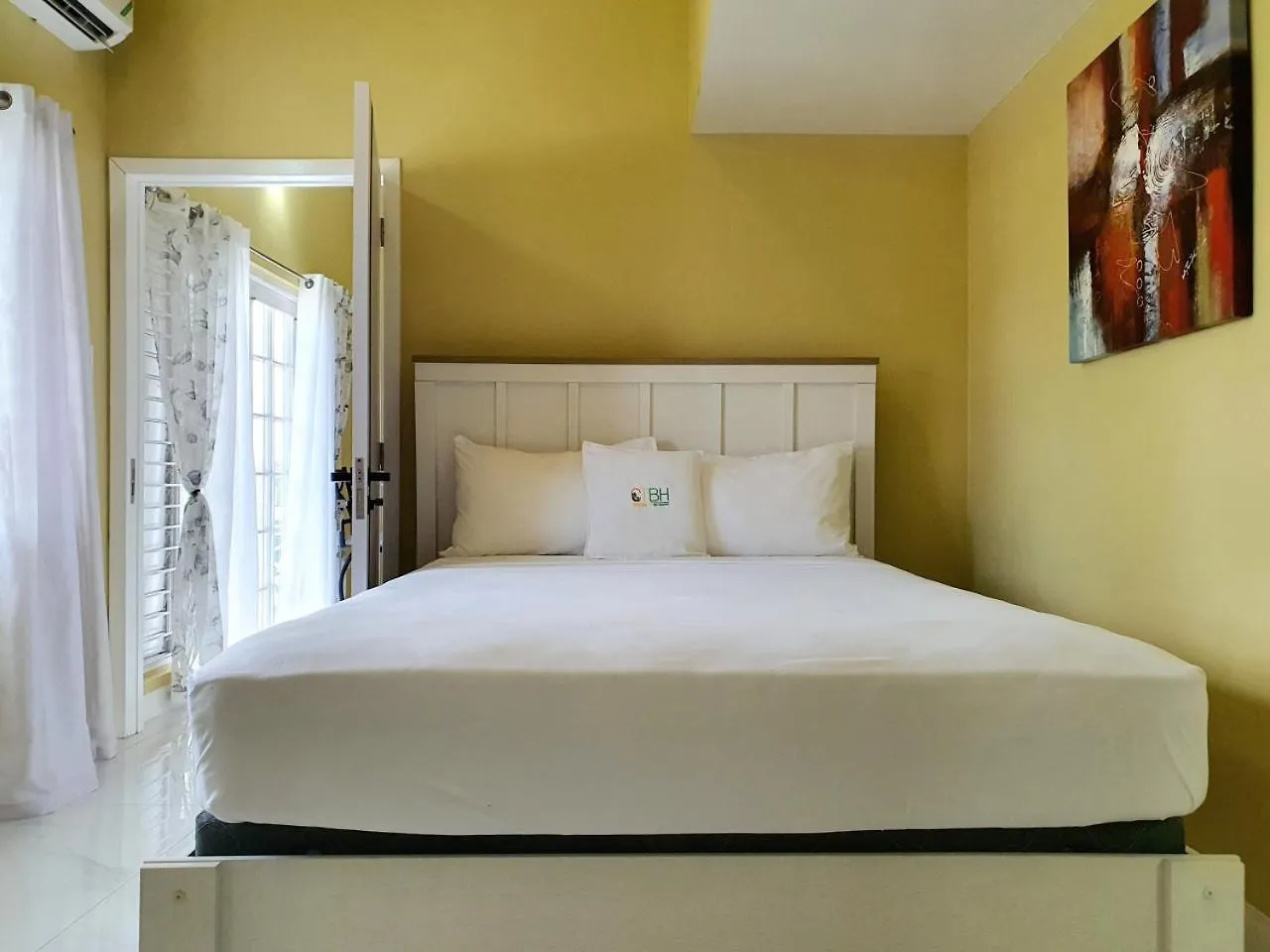 公寓 Choose To Be Happy At The Seville Apt #C4 - 2-Bedroom 金斯敦 牙买加